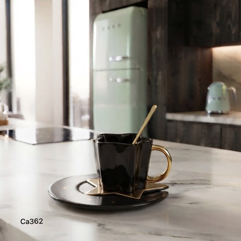 Taza plato luna negro detalles dorado 120ml